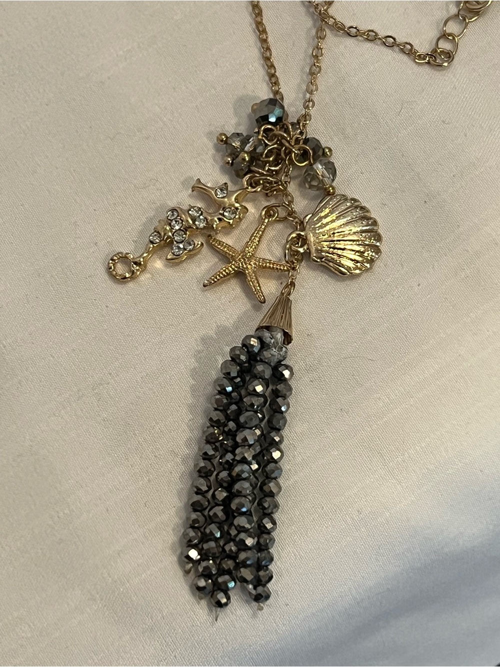 Sea life Necklace - Picture 4 of 4
